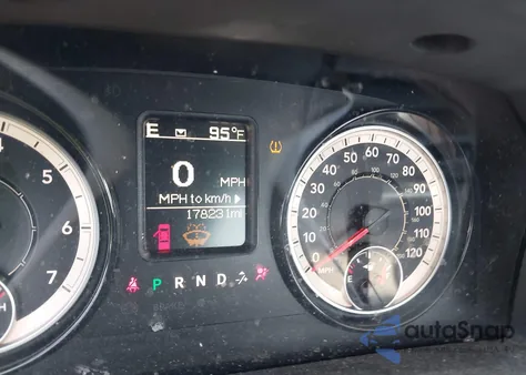 2018 Ram 2500 Tradesman 4X4 8' Box из США, поврежденный, VIN 3C6MR5AJ3JG282845